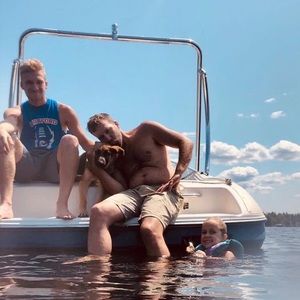 Meet your Posher, Johnny